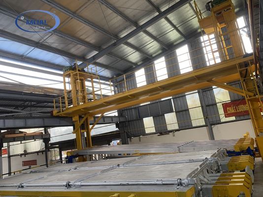 ভালো দাম অ্যালুমিনিয়াম প্রোফাইল পৃষ্ঠ চিকিত্সা জন্য 12000T / বছর ক্ষমতা anodizing লাইন অনলাইন